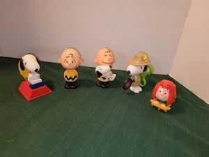 Lot 4 Peanuts McDonald Happy Meal Toys Charlie Brown,Pepprmnt Patty,Snoopy,Sally - Bild 1 von 4