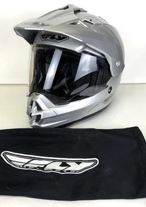 RARE Fly Racing Adult Full Face Fly 26 Helmet Silver with Shield Visor XL w Bag - Bild 1 von 13