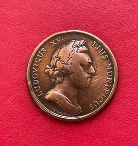 LOUIS XV. Belle médaille cuivre, Construction de la place Saint-Sulpice à Paris - Picture 1 of 5