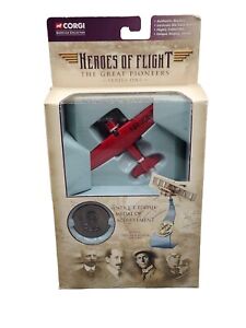 Corgi Heroes of Flight - Great Pioneers - Amelia Earhart  Lockheed Vega/Medal