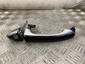 MERCEDES-BENZ CLS C219 Front Right Door Exterior Handle A2197600670 2006 RHD - Picture 1 of 4