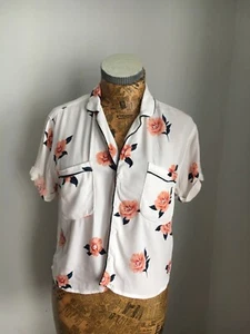 ABERCROMBIE AND FITCH BLOUSE Short length sleeve Crop XS UK 6 to 8 floral - Picture 1 of 12