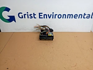 Modulo scatola fusibili sotto cofano Peugeot 307 Citroen / BSM-L11-00 9661708280 (249) - Foto 1 di 18