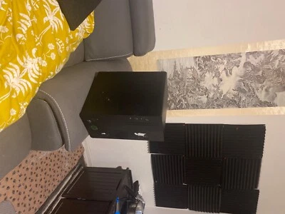 HP Pavilion TG01 (256 GB, Ryzen 3, 4,0 GHz, 8 GB, AMD RX 5500 W) - Escritorio - Negro - Foto 1 de 4