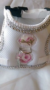 Hundegeschirr S mit Glitzer, weiß, Rosenmuster Mesh  Softgeschirr, Brust - Bild 1 von 6