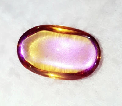 Gema certificada de ópalo sintético negro y dorado australiano de 24,00 quilates de piedra preciosa suelta Foto 1 de 4