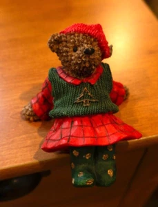 Christmas Bear leaning figurine shelf bear with holiday dress and ribbon - Picture 1 of 3