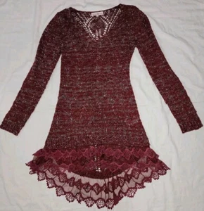 Altar'd State Damen Pullover rot Boho Tunika Kontrastbesatz Gr. S/M - Bild 1 von 6