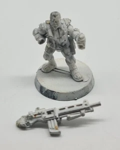 Van Saar with Heavy Stubber Necromunda  9947059900508 - Bild 1 von 2