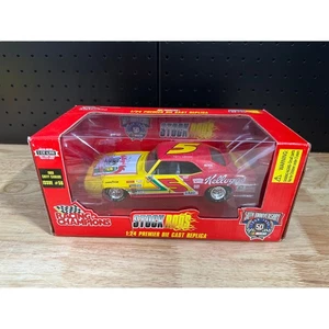 Stock Canne Campioni Racing 1998 1969 Chevy Camaro Numero 56 Terry Labonte - Foto 1 di 5
