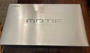 YAMAHA Motif XF 10th Anniversary Special Pack - Picture 1 of 3