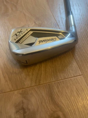 Cleveland Zipcore XL #7 Iron / Senior Shaft / Demo Golf Club Left Handed - Image 1 of 4