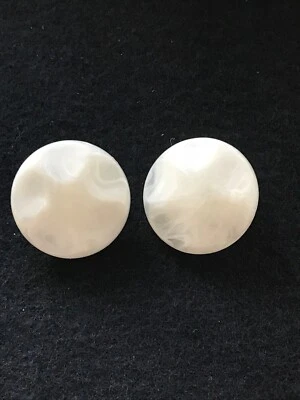 Vintage White Swirl Clip on Button Earrings - Image 1 of 2