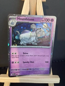 Houndstone SVPen 042 - Cosmos Holo - Black Star Promo - Pokemon TCG - Near Mint - Picture 1 of 2
