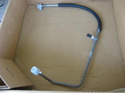 4084755C91   INTERNATIONAL A/C COMPRESSOR TO CONDENSER HOSE WITH PT SENSOR - Image 1 of 4