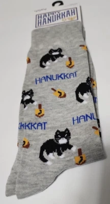 Calcetines grises Hanukkah Cat jugando con Dreidel Hanukkat nuevos Foto 1 de 4