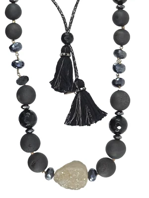 COLAR DE BORLA PRETA VINTAGE CHAN LUU PIRITA CENTRO DRUSO + CONTAS DE ROCHA ÔNIX E LAVA - Imagem 1 de 4