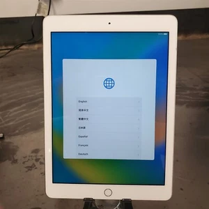 Apple iPad 5th Gen. 128GB A1822 Wi-Fi 9.7" White Battery 92% Scratches#20 - Picture 1 of 9
