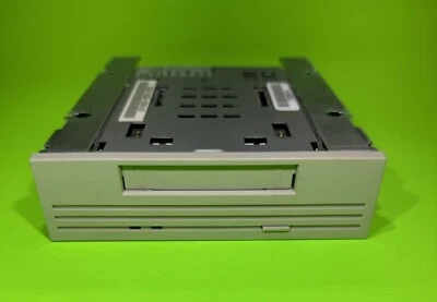 Sun 370-2088 5GB 4mm DDS-1 Tape Drive, Light Grey Bezel for UniPack X6252A - Image 1 of 4