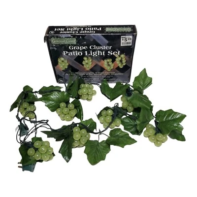 Juego de luces de patio con racimo de uva hojas verdes cable de 8', 8 racimos, 100 mini luces Foto 1 de 4