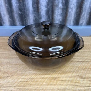 VTG Pyrex 024 Casserole Baking Dish W/ Lid Amber Kitchen Serving Bowl - Picture 1 of 7