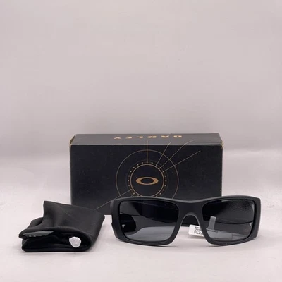 Gafas de sol polarizadas Oakley para hombre envolventes de celda de combustible OO9096 negro mate/gris Foto 1 de 4