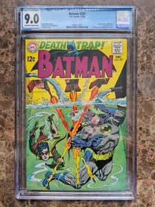 Batman #207 CGC 9.0 Sehr guter Zustand/NM 1968 "Death Trap" - Bild 1 von 4
