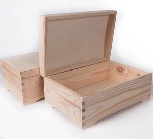 Schatztruhe aus Holz Aufbewahrungsbox mit Deckel / Einfaches Kiefernholz / Aufbewahrungskoffer  - Bild 1 von 9