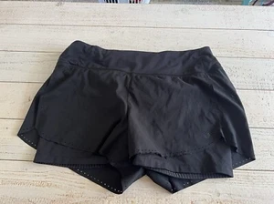 Athleta Running Shorts Size Medium Back Zip Pocket Run with it 3.5 - Picture 1 of 3