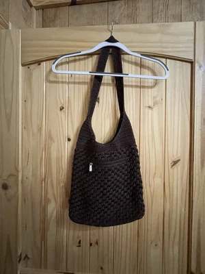 Cartera de ganchillo The Sak marrón oscuro Foto 1 de 4