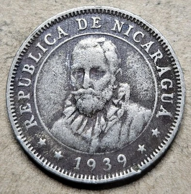 1939 Nicaragua Ten 10 Centavos - Copper Nickel Coin - Cordoba - Sun and Hills  - Image 1 of 2