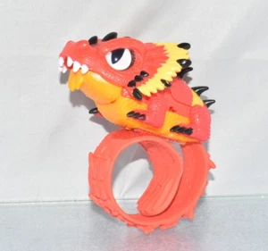 JUGUETE LIZZAGON ENVOLTORIOS LITTLE LIVE PETS CON SONIDOS Y LUCES - Imagen 1 de 5
