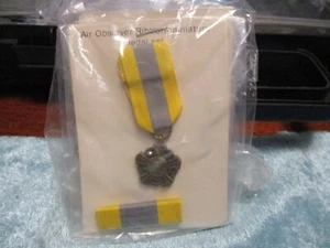 Juego de medallas en miniatura de observador aéreo auxiliar de la Guardia Costera de Estados Unidos - Imagen 1 de 1