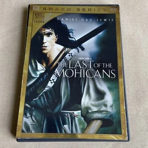 The Last Of The Mohicans (DVD Award + ACard 1992) Native American Russell Means - Picture 1 of 6