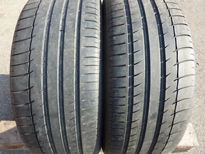 Triangle Sportex TH201 255 45 R 20 105Y 2x Sommerreifen 4722 5 bis 6 mm - Bild 1 von 4