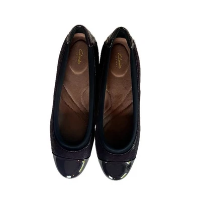 Zapatos planos de ballet Clarks Everlay para mujer con puntera en punta cómodos talla 9 Foto 1 de 4