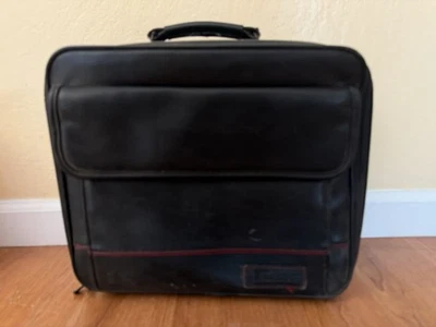 Targus CUN1 Leather Top Load Universal Laptop Briefcase Bag Black Case VGC USED - Image 1 of 4