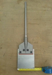 FLOOR TILE REMOVING / FLOOR CLEANING TOOL SDS MAX FITTING - Picture 1 of 7