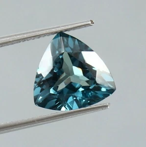 AAA Flawless Indicolite Blue Green Tourmaline Trillion Cut Stone Tourmaline 12MM - Picture 1 of 4