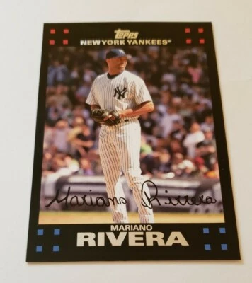 2007 Topps New York Yankees Limited Edition Gift Set Mariano Rivera #NYY11 HOF - Image 1 of 4