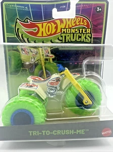 Hot Wheels Monster Trucks 1:64 Glow in the Dark (leuchtet) „Tri-To-Crush-Me“ - Bild 1 von 3