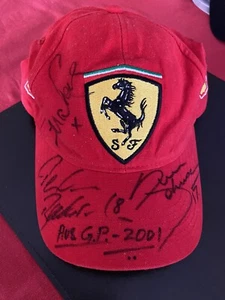 Shell V8 Supercar -Racing Team Ferrari Hat- 2001 Aus F1 GP . “ Memorabilia “ . - Picture 1 of 8