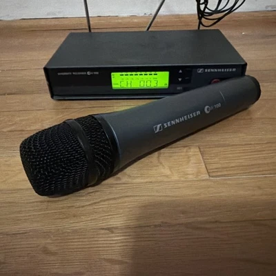 SENNHEISER EW100 Wireless Microphone & Receiver 518-550MHz Tested - Image 1 of 4