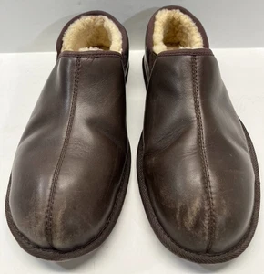 Ciabatte uomo UGG taglia 9 pelle marrone foderate in shearling - Foto 1 di 7