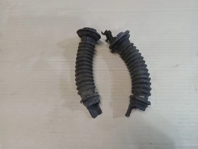 Par de botas de telar de alambre de jamba para puerta Ford Mustang II L y R Foto 1 de 2