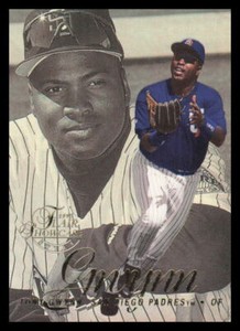 1997 Flair Showcase Row 2 #37 Tony Gwynn  San Diego Padres