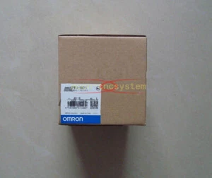 EINE NEUE OMRON SPS CPM1A-MAD11 CPM1AMAD11 - Bild 1 von 7
