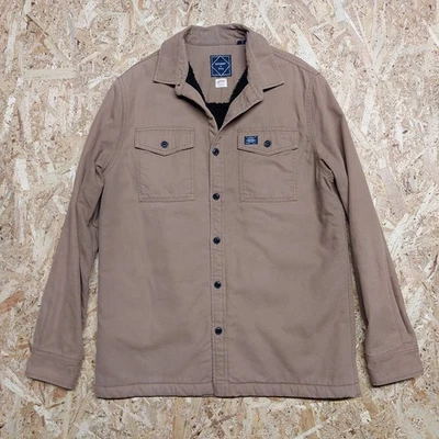 Camisa mediana SUPERDRY para hombre beige Sherpa forrada sobrecamisa ropa de trabajo chamarra Foto 1 de 4