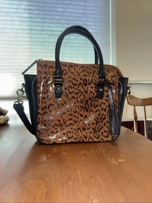 Gun Tote'n Mamas Concealed Carry Purse Brown Leopard Debossed Suede Leather Bag - Image 1 of 4