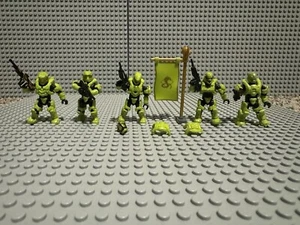 Halo Construx Fireteam Venom  - Picture 1 of 6